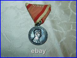 Kuk Médaille De Courage En Argent Autriche! Fabricant Kautsch