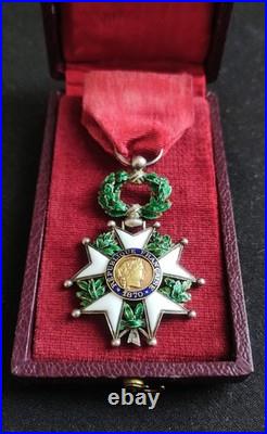 LÉGION D'HONNEUR 3e RÉPUBLIQUE 1870 CHEVALIER LUXE BIJOUTIER CENTRE OR 3 PARTIES