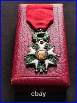 LÉGION D'HONNEUR 3e RÉPUBLIQUE 1870 CHEVALIER LUXE BIJOUTIER CENTRE OR 3 PARTIES