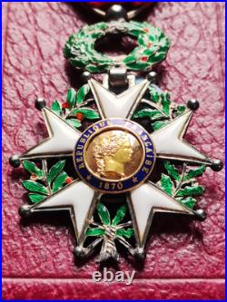 LÉGION D'HONNEUR 3e RÉPUBLIQUE 1870 CHEVALIER LUXE BIJOUTIER CENTRE OR 3 PARTIES