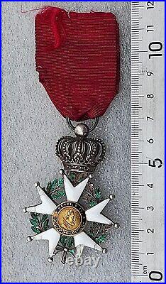LEGION D'HONNEUR MONARCHIE DE JUILLET 1830-1848 en l'état medaille ordre