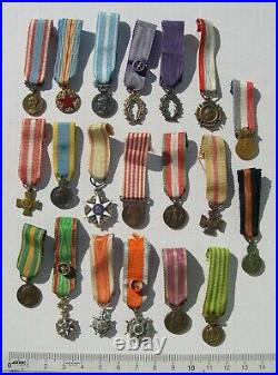 LOT 20 MEDAILLES MILITAIRES ET CIVILES EN REDUCTION miniatures