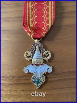 Laos Ordre du Million d'Eléphants et du Parasol Blanc Insigne Chevalier