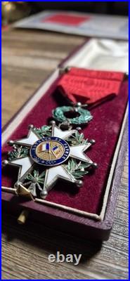 Légion D'honneur Militaire Dans Sa Boite D'origine