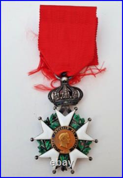 Légion d'Honneur, Chevalier, Napoléon III, 41x58, petit éclat au centre
