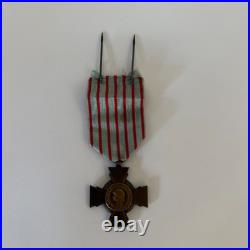 Lot 3 médailles militaires Croix de Guerre 1914-1918 avec palmes MX187