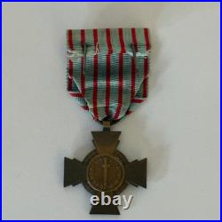 Lot 3 médailles militaires Croix de Guerre 1914-1918 avec palmes MX187