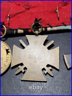 Lot De 3 Médailles WW2 Avec Ruban