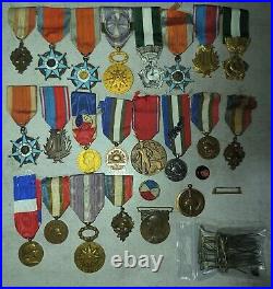 Lot De 60 Medailles Militaires Et Civiles