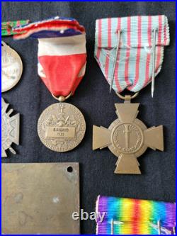 Lot Médailles Croix de Guerre 1914 1918 Foch Art tranchées Ministère Guerre