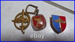 Lot Objets Armee Air Veste Coupelles Medailles Ecussons Divers