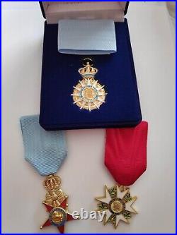 Lot comprenant Ordre de la Réunion 1811 + Ordre des 2 Sicile + légion d'honneur
