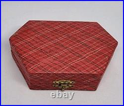 Lot de 4 médailles de décoration militaire / quelques défauts d'émail / belge