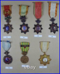 Lot de médailles militaires diverses