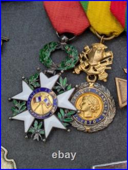 Lot médailles et plaques sous off 9 RTA Tunisie Libération Algérie ww2