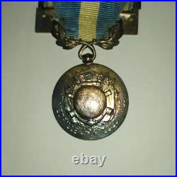 MEDAILLE COLONIALE 3 AGRAFES dont 2 A CLAPET