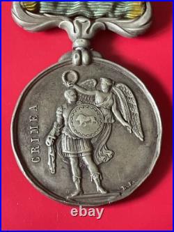 MEDAILLE DE CRIMEE SIGNEE E. F. Fabrication Française Agrafe Sébastopol