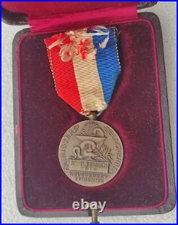 MEDAILLE DES EPIDEMIES 1912 bronze AVEC SON ECRIN NOMINATIF ministere Guerre