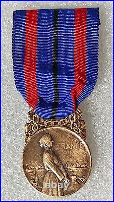 MEDAILLE DES VICTIMES DE L'INVASION guerre 1914 1918