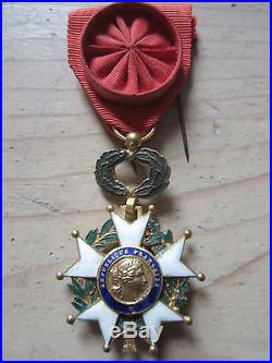 MEDAILLE MILITAIRE LEGION D HONNEUR III éme REPUBLIQUE ETOILE OR D OFFICIER