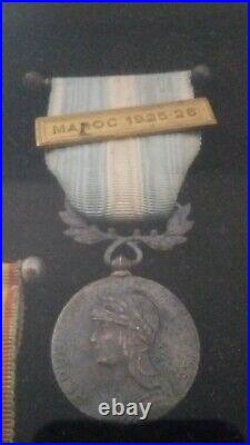 MILITARIA Médailles / décorations militaires anciennes Etoile Épée Suède Ordre