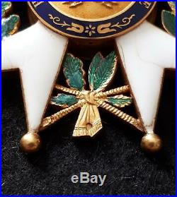 Magnifique Croix de commandeur de la Légion d'Honneur 2nd Empire en or poinçonné