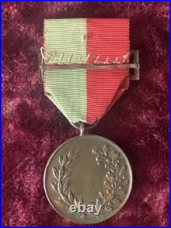 Médaille 2e anniversaire République Portugal 1910