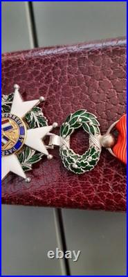 Médaille Chevalier Légion d'Honneur Indochine émail 4° République SUP en boite