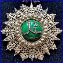 Médaille Chevalier du Nichan Iftikhar remis sous Ali Bey 1882-1902