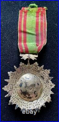 Médaille Chevalier du Nichan Iftikhar remis sous Ali Bey 1882-1902
