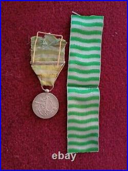 Medaille Commemorative 2e Campagne Madagascar 1894-1895 Argent