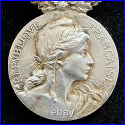 Médaille Courage et Dévouement Marine Marchande Argent 1ere Classe Médaille Courage et Dévouement Marine Marchande Argent 1ere Classe