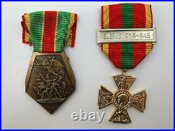 Medaille Croix De Guerre Fncv Toe Resistance Union Industries Chimiques G2361