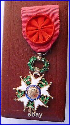 Médaille Croix Officier Légion d'Honneur 1870 Vermeil de luxe en boite WWI MEDAL