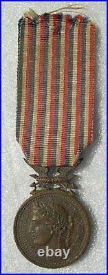 Medaille D'honneur Des Postes Rare Modele Prive