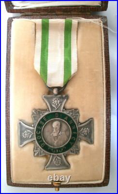 Médaille DIOCESE Annecy Mérite diocésain reconnaissance Savoie Alpes Eglise Médaille DIOCESE Annecy Mérite diocésain reconnaissance Savoie Alpes Eglise