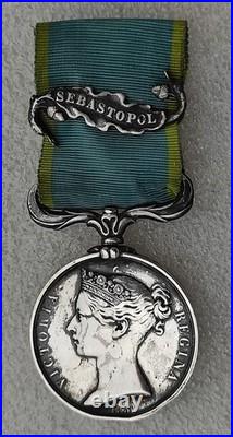 Medaille De Crimee Avec Agrafe Sebastopol