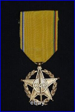Medaille Etoile Du Merite-republique Centre Afrique-africa Medal Rca 1962
