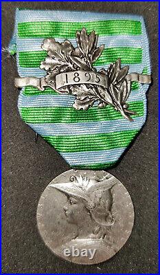 Médaille Française Commémorative de Madagascar 2ème campagne de 1895