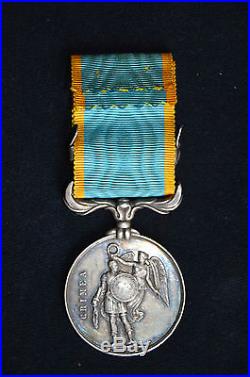 Medaille Guerre De Crimee 1854 Signee E. F (farochon)-agrafe Sebastopol