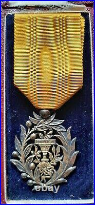 Médaille Indochine argent Muniseraphon Cambodge + rare boite ORIGINAL medal