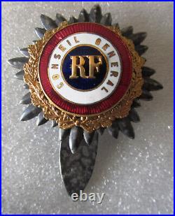 Médaille Insigne Conseil Général XXth Century, belle patine ancienne. Bel objet