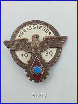 Medaille Kreissieger 1939 Insigne jeunesse hitlérienne par fred wagner pforzheim