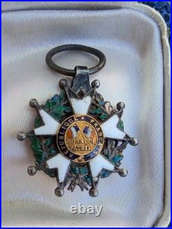Médaille Légion d'Honneur BONAPARTE 1er CONSUL Type Seconde République