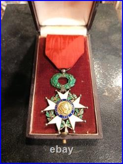 Médaille Légion d'honneur chevalier avec sa boîte d'horigine