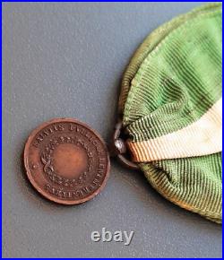 Médaille MINIATURE ITALIE Umberto I Italia Rex SALUTIS PUBLICAE BENEMERENTIBUS