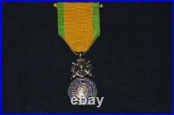 Medaille Militaire 1870-module De Luxe 5° Type Aux Canons-centre En Or