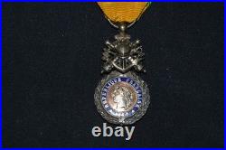 Medaille Militaire 1870-module De Luxe 5° Type Aux Canons-centre En Or