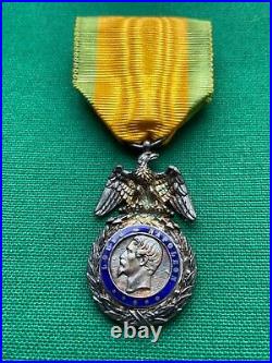 Médaille Militaire Napoléon III Deuxième Modèle Second Empire 19 Ème