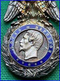 Médaille Militaire Napoléon III Deuxième Modèle Second Empire 19 Ème